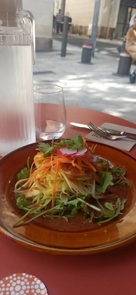 Salade Mangue Aigre Douce